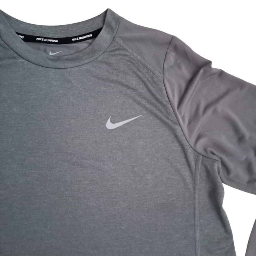 Nike Boys Gray Dri-Fit Long Sleeve Athletic Top – Youth XL - Picture 3 of 7